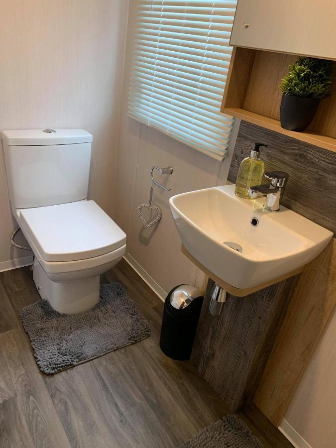 3 Bed Presitage Caravan Doniford Bay Saint Decumans Bagian luar foto